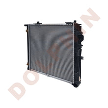 Cargar imagen en el visor de la galería, MERCEDES Radiator,1985-1991 Radiator