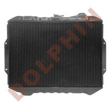 Load image into Gallery viewer, MITSUBISHI RADIATOR - 2.3 TD 2.5 TD (1984-1991) 424 x 600 x 30 mm Radiator