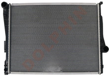 Load image into Gallery viewer, BMW RADIATOR - 316i, 318i, 325i, 330i,  316Ti, 318Td, 318Ti,  320Td, 325Ti, 2.0i, 2.2i,  2.5i, 2.5Si, 3.0i, 3.0Si (1998-2002) 580 x 438 x 26 mm
