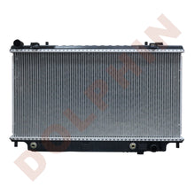 تحميل الصورة إلى عارض المعرض، HOLDEN Radiator 2004-2006 Radiator
