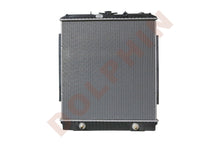 تحميل الصورة إلى عارض المعرض، ISUZU RADIATOR - NRR Series 5.7L 6.0L Gas (1994-2013) 590 x 556 x 40 mm Radiator
