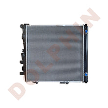 Cargar imagen en el visor de la galería, MERCEDES Radiator 1984-1995 Radiator
