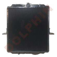 Cargar imagen en el visor de la galería, MITSUBISHI Radiator - FUSO 4D34 / 6D16 / 6D17 628 x 616 x 61 mm Radiator
