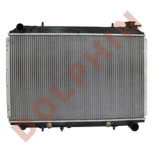 تحميل الصورة إلى عارض المعرض، NISSAN RADIATOR - 2.3 D 2.0 D (1995-2005) 425 x 688 x 26 mm Radiator
