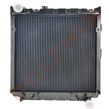 Cargar imagen en el visor de la galería, TOYOTA Radiator - 4.2 4.5 (1998-2005) 425 x 698 x 32 mm Radiator
