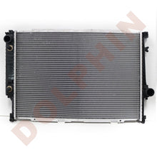 Load image into Gallery viewer, Bmw Radiator Year 1986-1995 Aluminum Plastic / 650 X 438 32 Mm
