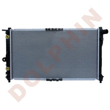 Load image into Gallery viewer, Chevrolet Radiator 1997-1999 Aluminum Plastic / 655 X 378 26 Mm
